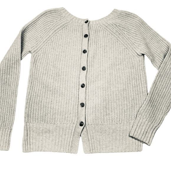 Club Monaco Italian Cashmere Sweater Button Down Back Size M - Picture 5 of 9